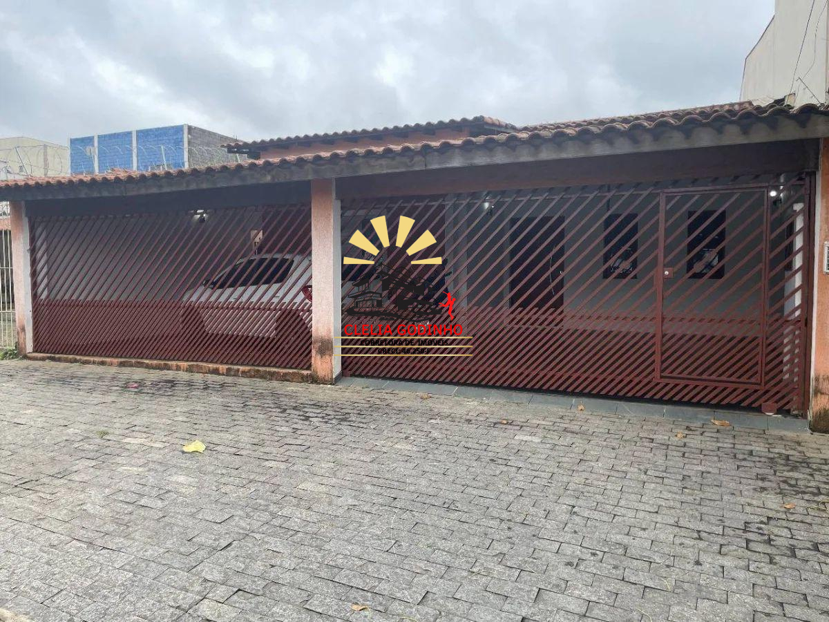 CASA TÉRREA COM PISCINA - VILA ANGÉLICA - SOROCABA